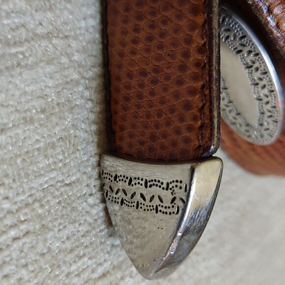 FootJoy Brown Embossed Leather Medallion Studded Men's Belt Silver Buckle & Tip - Picture 3 of 13